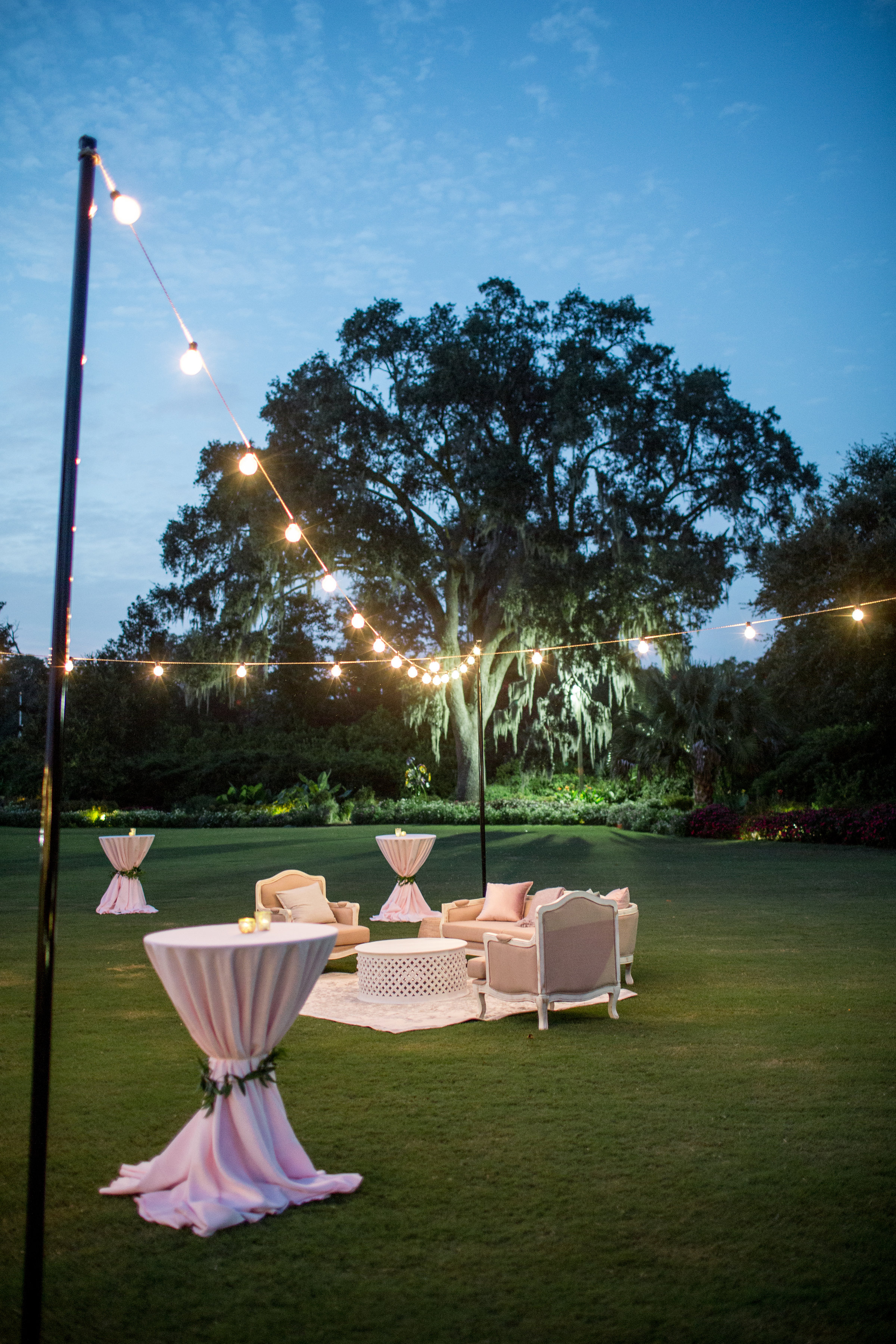 Cottage Luxe Event Rentals at Wedding