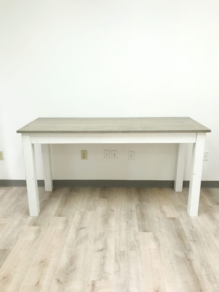 Display and Serving Table 6ft L